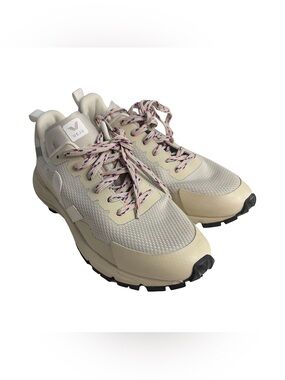 Veja Delian Alveomesh Cream Sneakers with Multicolor Braided Laces